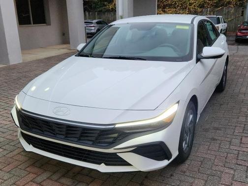 2025 Hyundai ELANTRA HEV Blue
