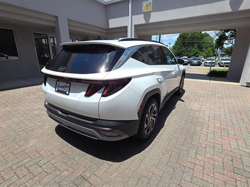 Serenity White Pearl 2026 Hyundai TUCSON Limited