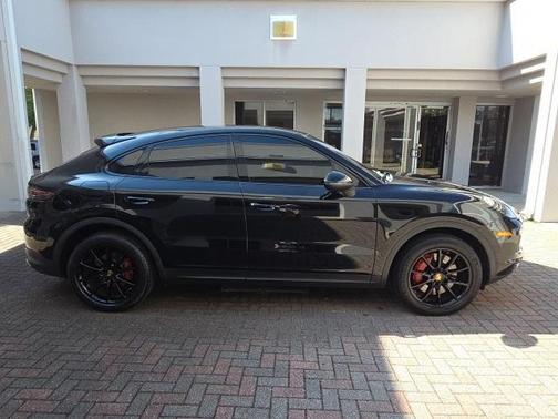 2021 Porsche Cayenne AWD