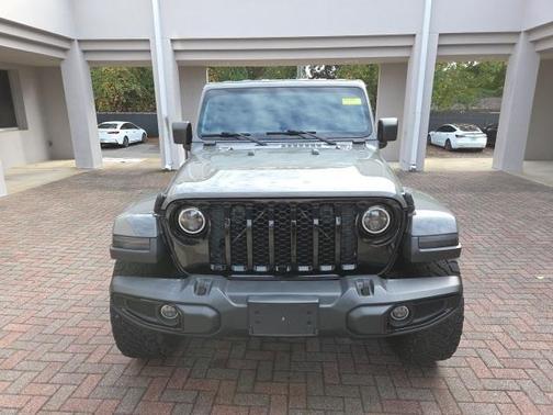 2022 Jeep Gladiator Sport