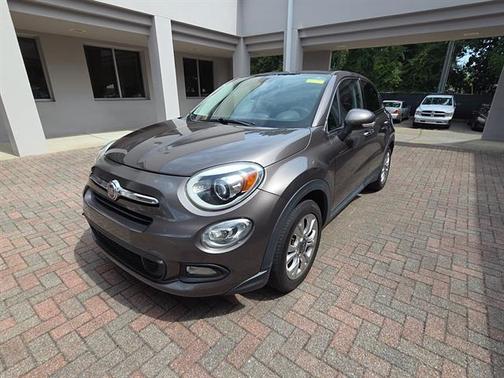 Bronzo Magnetico 2016 FIAT 500X Lounge