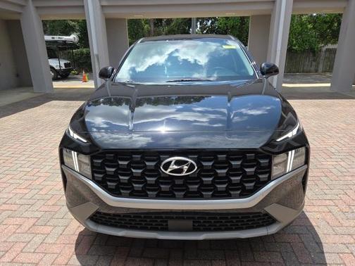 2022 Hyundai SANTA FE SE