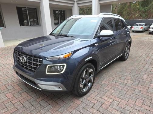 2022 Hyundai VENUE Limited