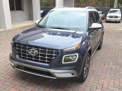 2022 Hyundai VENUE Limited