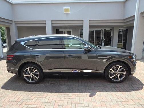 2025 Genesis GV80 2.5T