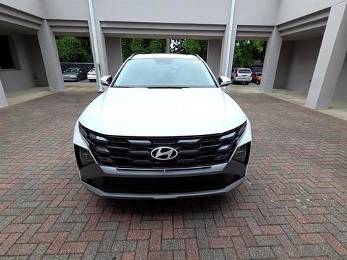 Serenity White Pearl 2026 Hyundai TUCSON SEL Premium