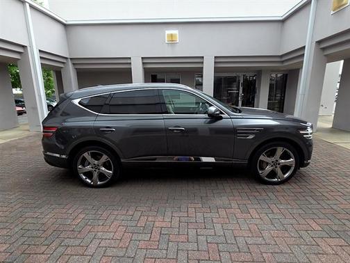 Gray 2023 Genesis GV80 2.5T