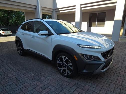 2022 Hyundai KONA Limited