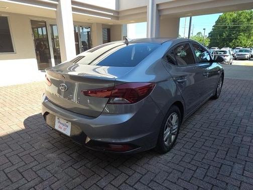 2019 Hyundai ELANTRA Value Edition