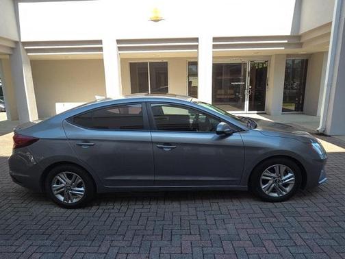 2019 Hyundai ELANTRA Value Edition