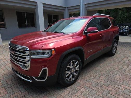 2021 GMC Acadia SLT