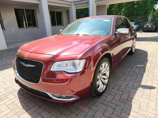 2019 Chrysler 300 Limited