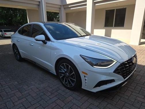 2023 Hyundai SONATA Limited