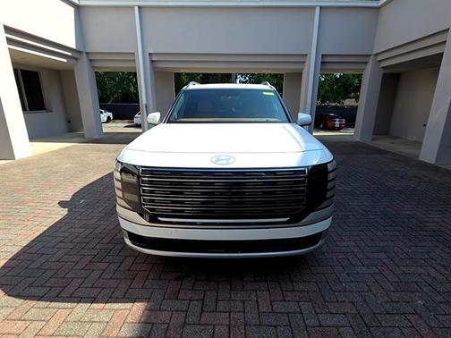 Pearl 2026 Hyundai Palisade Hybrid Calligraphy