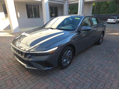 2026 Hyundai ELANTRA HEV Blue