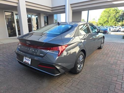 2026 Hyundai ELANTRA HEV Blue