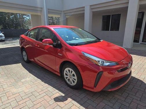 2019 Toyota Prius L