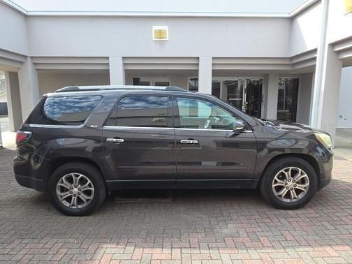 2016 GMC Acadia SLT-1