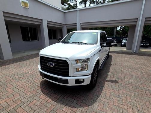 Oxford White 2015 Ford F-150 XLT
