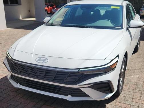 2025 Hyundai ELANTRA HEV Blue