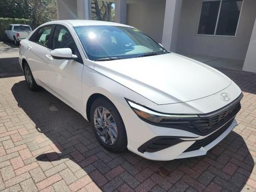 2025 Hyundai ELANTRA HEV Blue