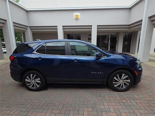 Blue 2022 Chevrolet Equinox 1LT