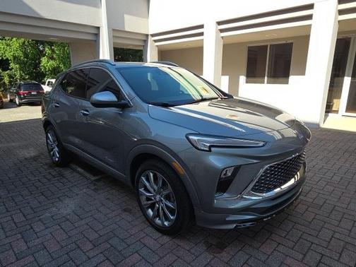2024 Buick Encore GX Avenir
