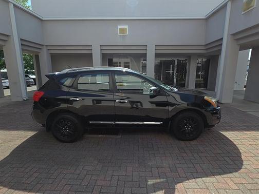 Super Black 2015 Nissan Rogue Select S
