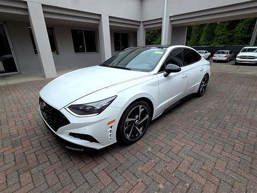 Serenity White Pearl 2023 Hyundai SONATA SEL Plus