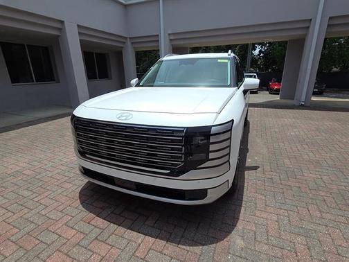 Pearl 2026 Hyundai Palisade Hybrid Calligraphy