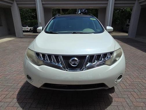 2010 Nissan Murano LE