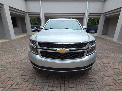 Silver Ice Metallic 2019 Chevrolet Tahoe LT