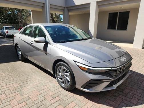 2025 Hyundai ELANTRA HEV Blue