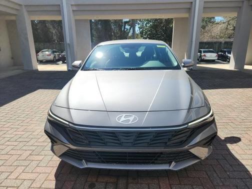 2025 Hyundai ELANTRA HEV Blue