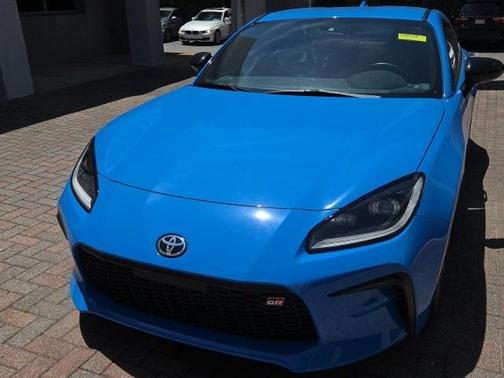 2024 Toyota GR86 Premium