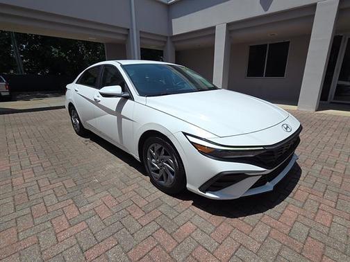 Serenity White Pearl 2024 Hyundai ELANTRA SEL