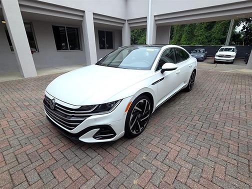 Opal White Pearl Effect 2023 Volkswagen Arteon 2.0T SEL Premium R-Line