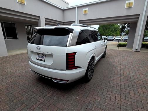 Pearl 2026 Hyundai Palisade Hybrid Calligraphy