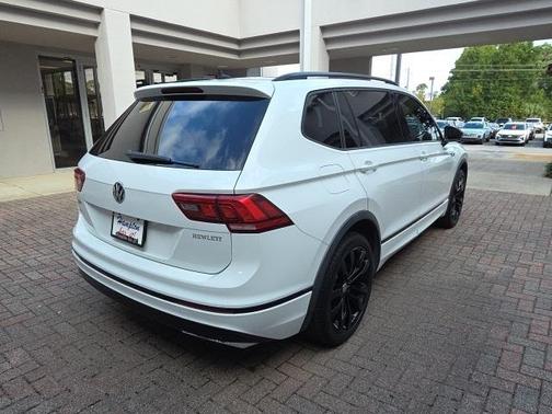 2021 Volkswagen Tiguan 2.0T SE R-Line Black