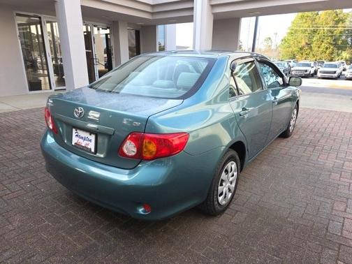 2009 Toyota Corolla LE