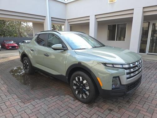 2025 Hyundai SANTA CRUZ SEL Activity