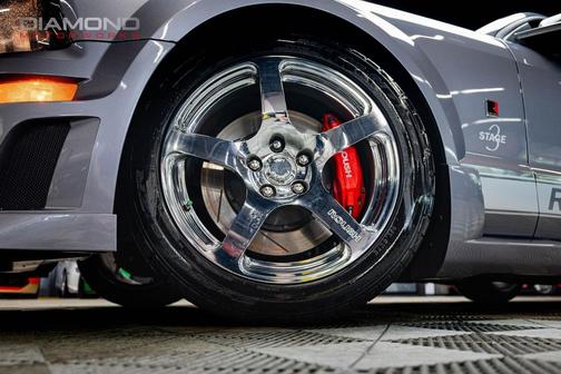 Tungsten Grey Clearcoat Metallic 2006 Ford Mustang Base