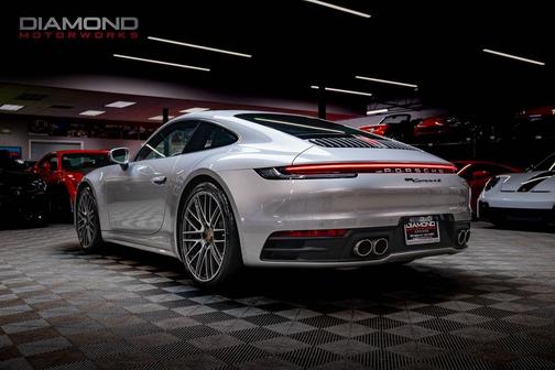 2023 Porsche 911 Carrera 4S