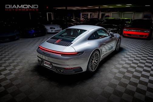 2023 Porsche 911 Carrera 4S