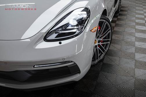 Chalk 2021 Porsche 718 Boxster GTS 4.0