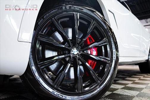 2022 BMW X6 M50i