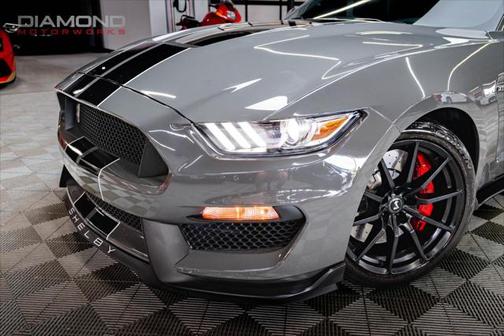 2018 Ford Shelby GT350 Base