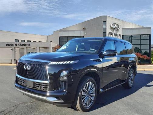 2025 INFINITI QX80 Luxe