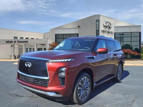 2025 INFINITI QX80 SENSORY AWD