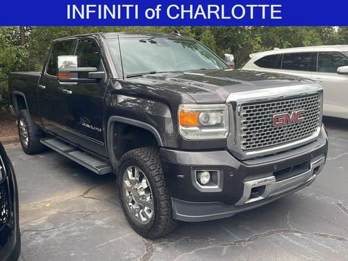2015 GMC Sierra 2500 Denali